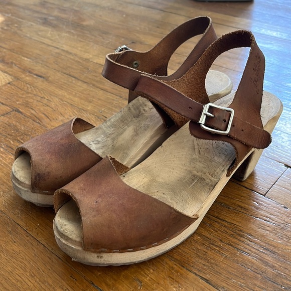 Lotta Clogs, Brown Leather - Picture 3 of 12